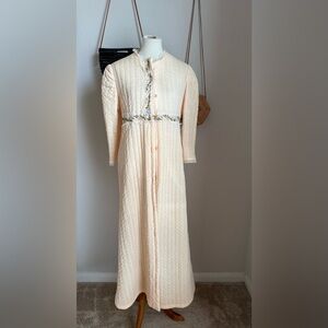Vintage Quilted Button Intimate Robe Lingerie, Size 18